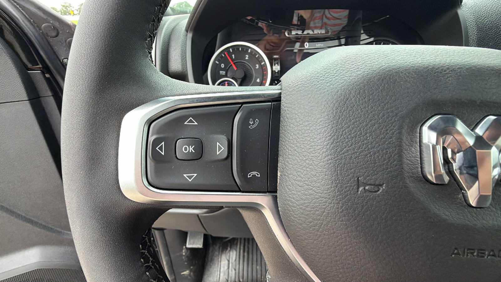 New 2025 RAM 5500 Tradesman w/ Safety Group AWD/4WD image 23