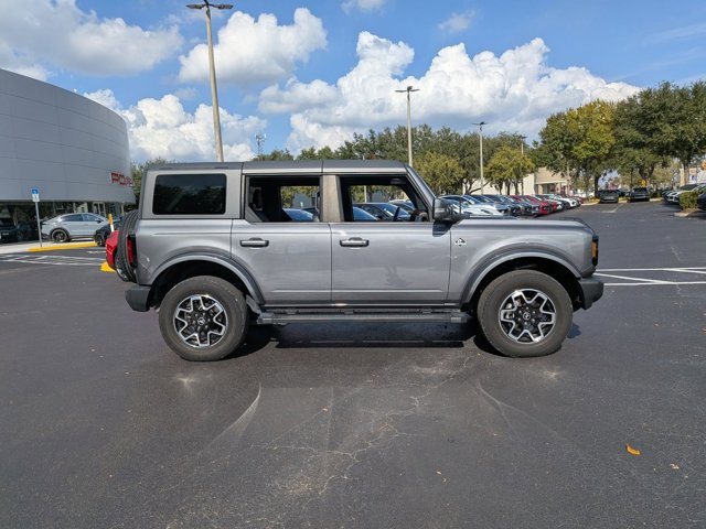 Used 2023 Ford Bronco Outer Banks image 8