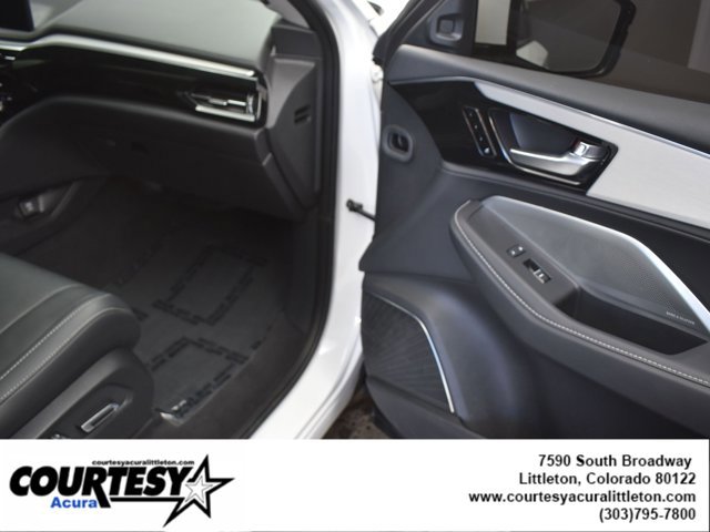 Certified 2025 Acura MDX SH-AWD w/ Technology Package image 31