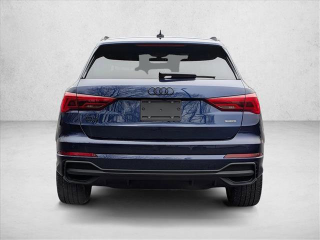 Certified 2025 Audi Q3 2.0T Premium w/ Convenience Package image 7