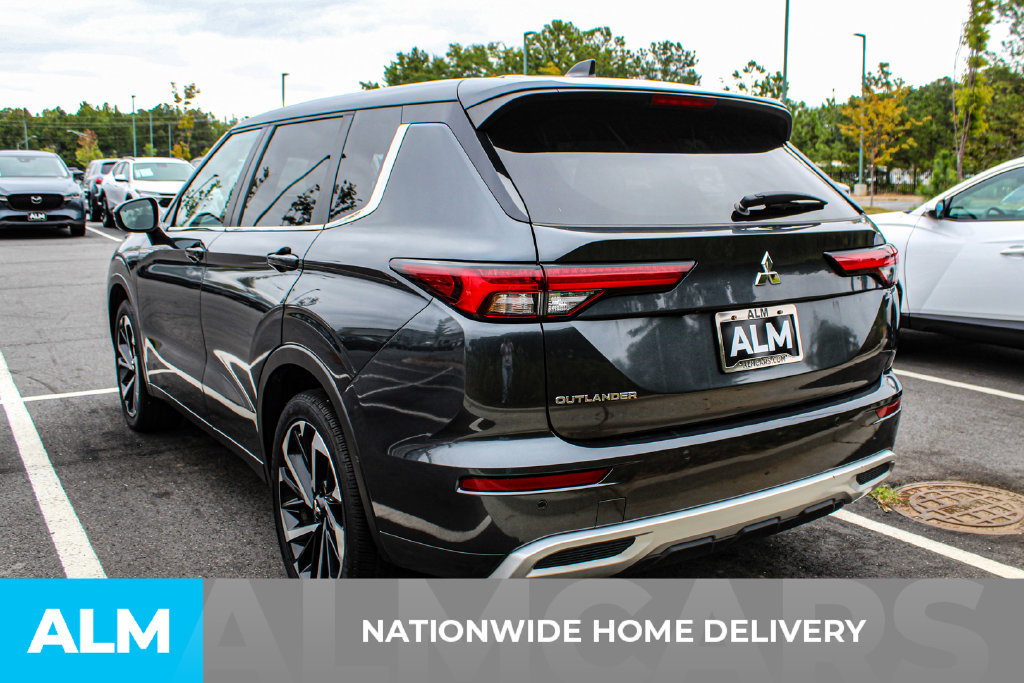 Used 2024 Mitsubishi Outlander SE FWD image 4