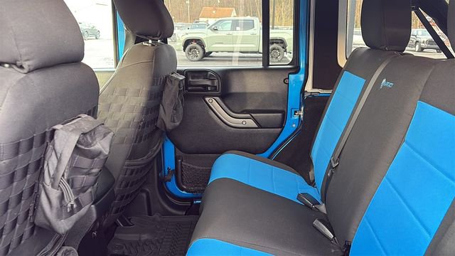 Used 2016 Jeep Wrangler Unlimited Willys image 20