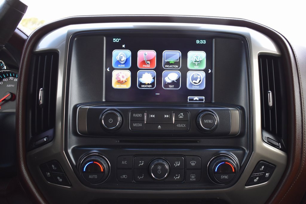 Used 2018 Chevrolet Silverado 1500 High Country image 17