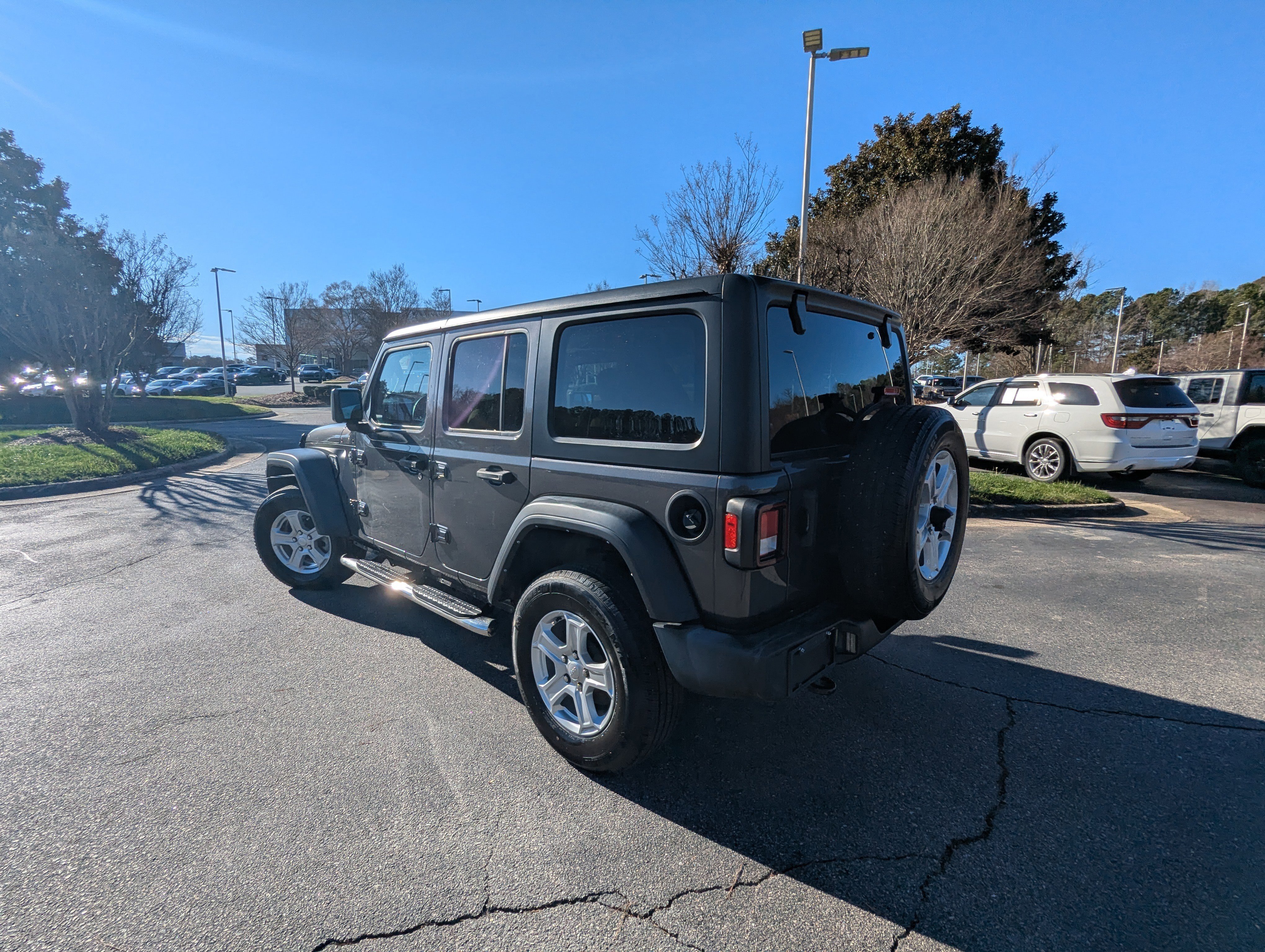 Certified 2022 Jeep Wrangler Sport S image 7