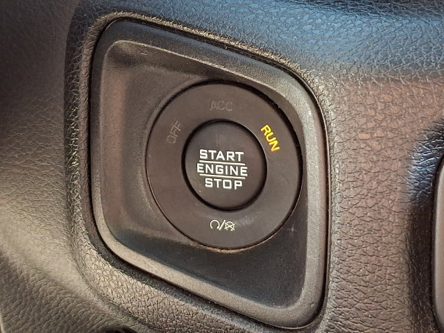 Used 2025 Jeep Wrangler Unlimited Sport AWD/4WD image 19