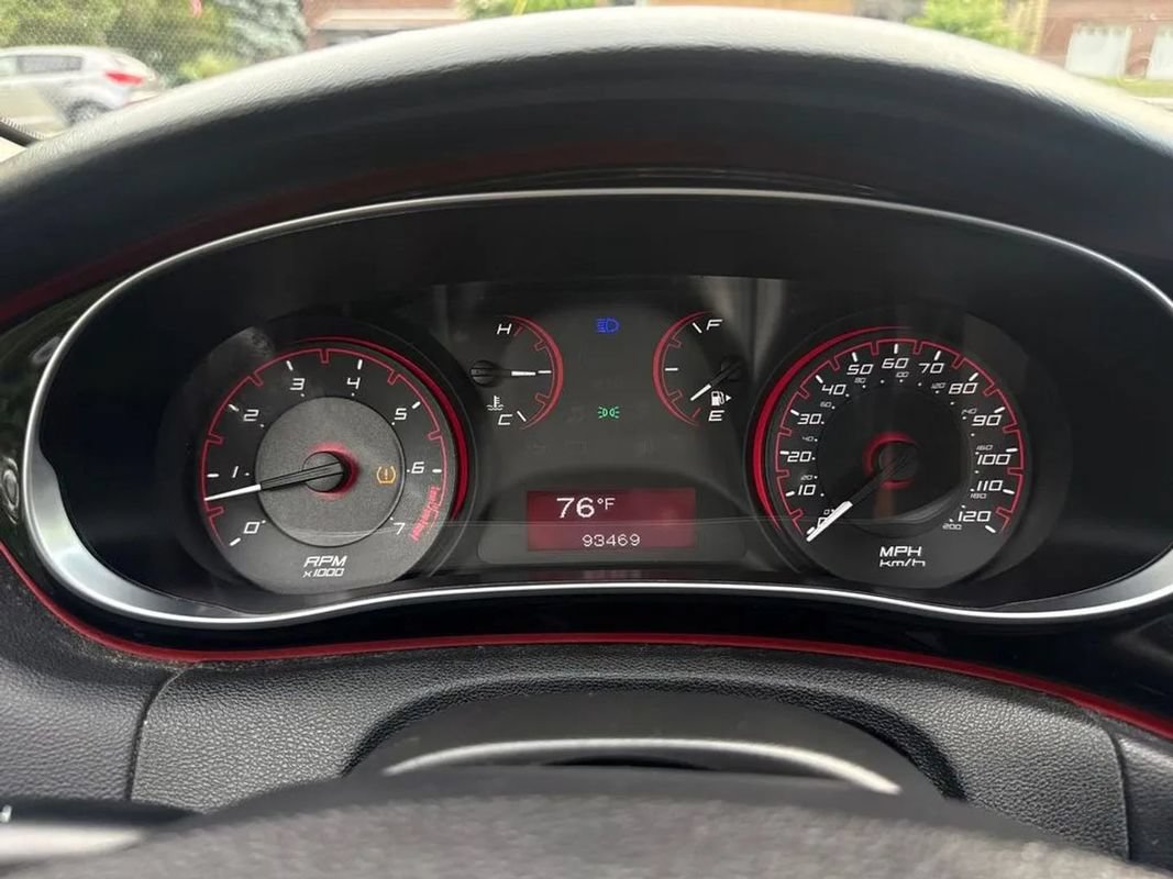 Used 2015 Dodge Dart SXT FWD image 22