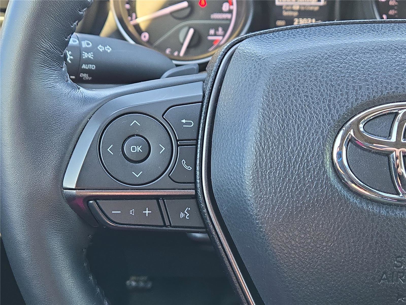 Used 2024 Toyota Camry SE w/ Cold Weather Package image 21