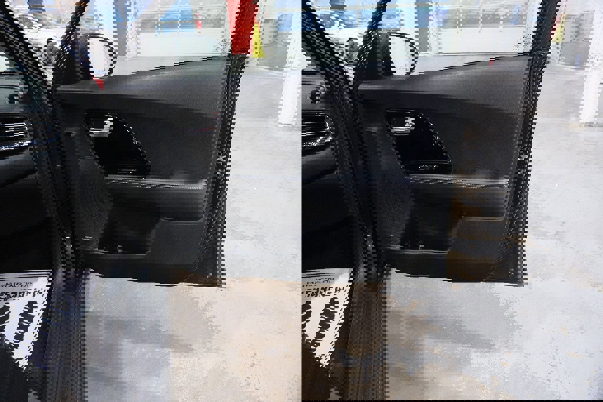 Used 2022 Kia Niro EX w/ Cold Weather Package image 32