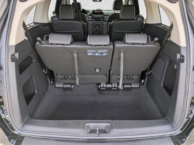 Certified 2026 Honda Odyssey Elite image 8