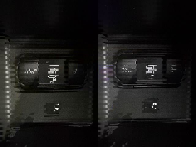 Used 2022 Kia Telluride SX w/ SX Prestige Package image 17