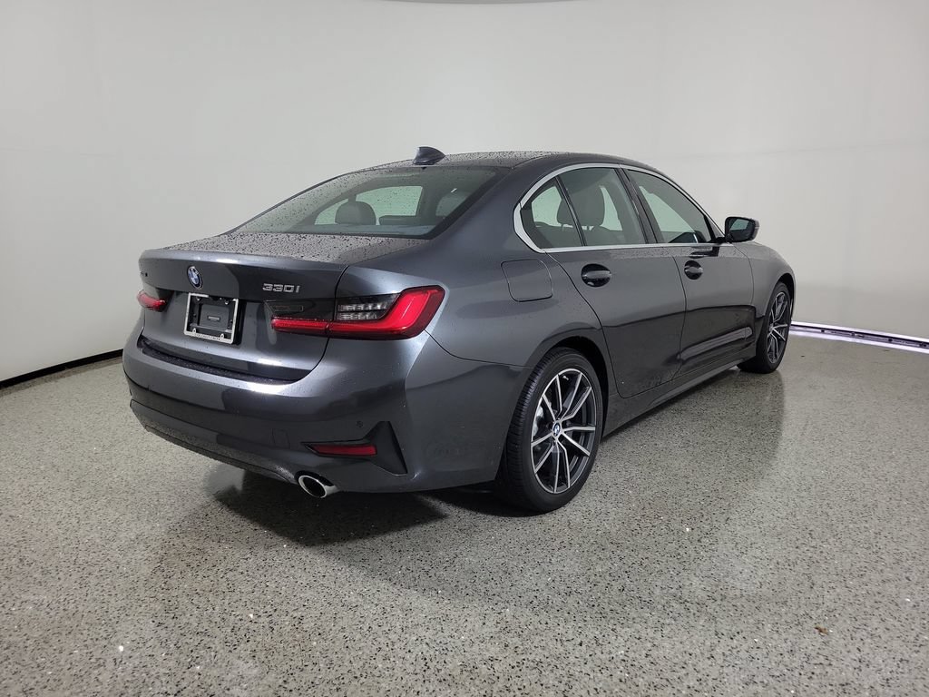 Used 2020 BMW 330i xDrive Sedan w/ Premium Package AWD/4WD image 4