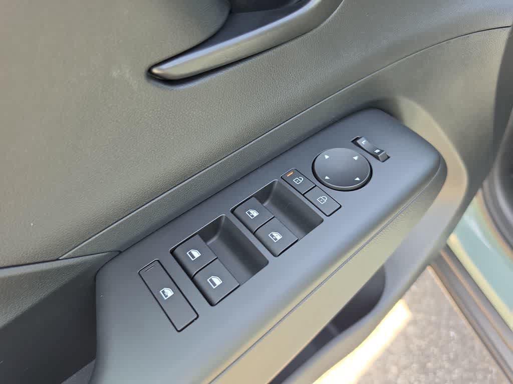 New 2027 Hyundai Kona SEL Sport FWD image 17