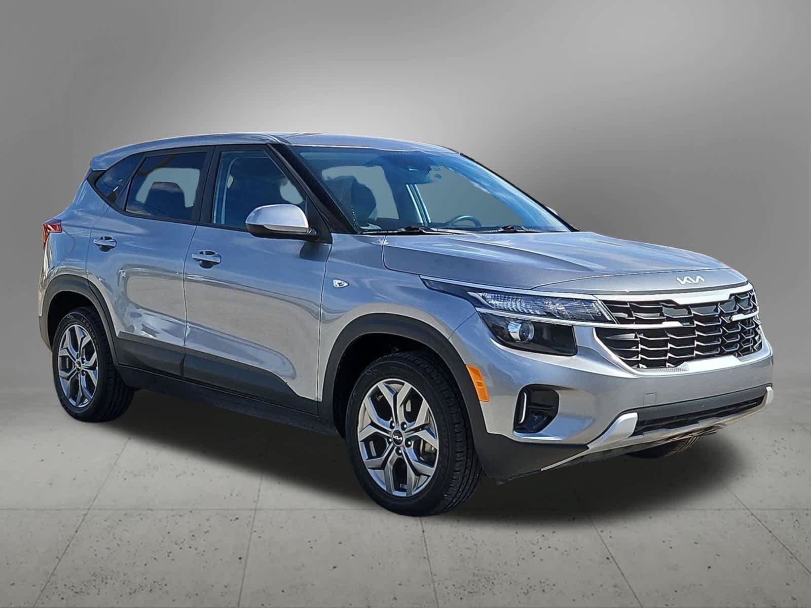 Certified 2024 Kia Seltos LX AWD/4WD image 8