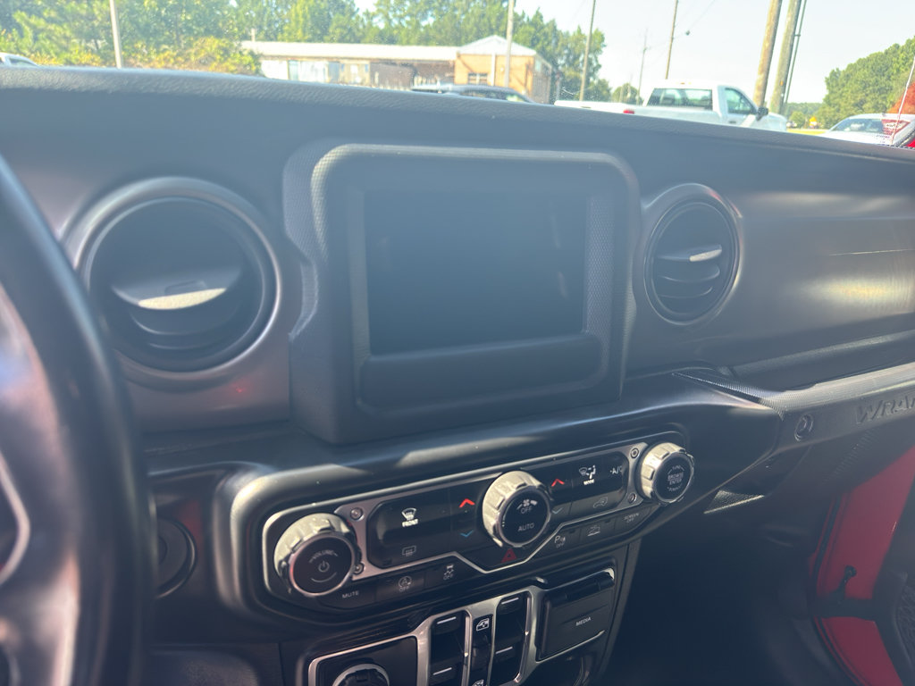 Used 2021 Jeep Wrangler Unlimited Sport w/ Technology Group AWD/4WD image 14