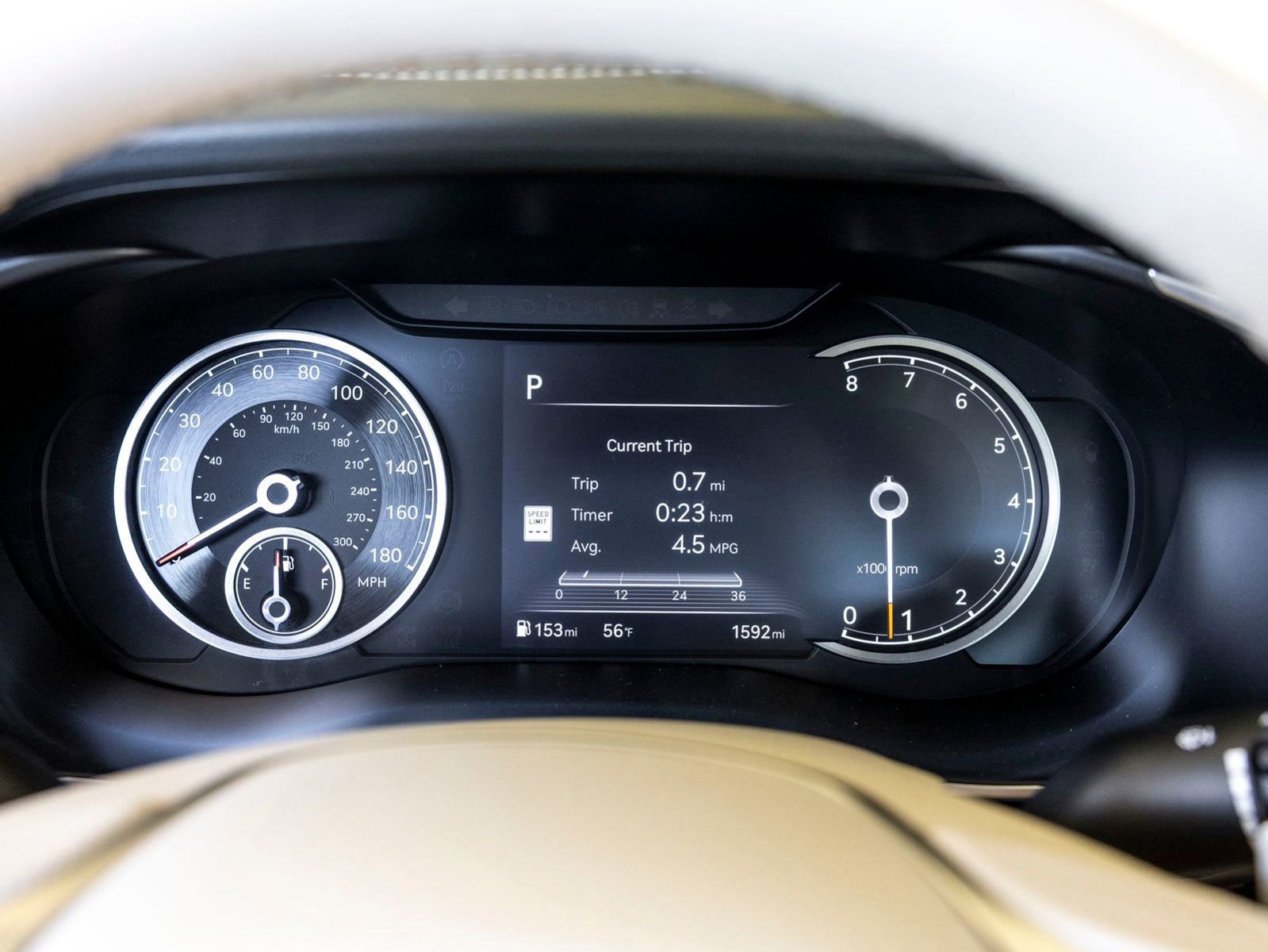 Used 2026 Genesis G70 2.5T Prestige image 12