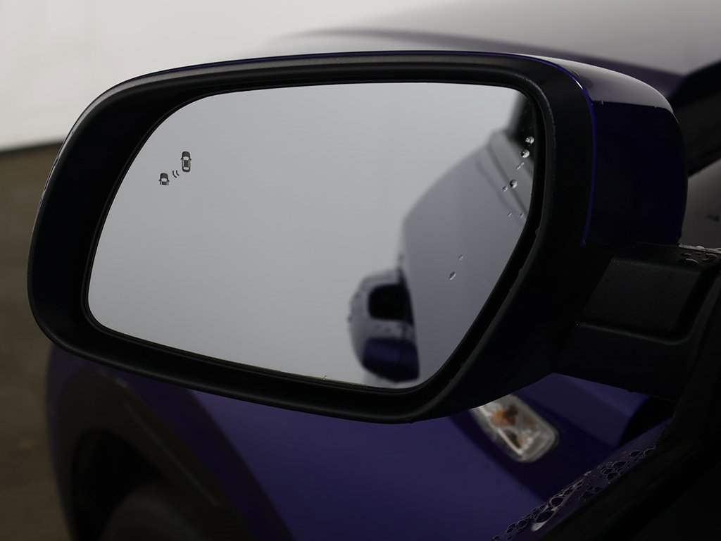 Certified 2025 Hyundai Venue Limited image 21