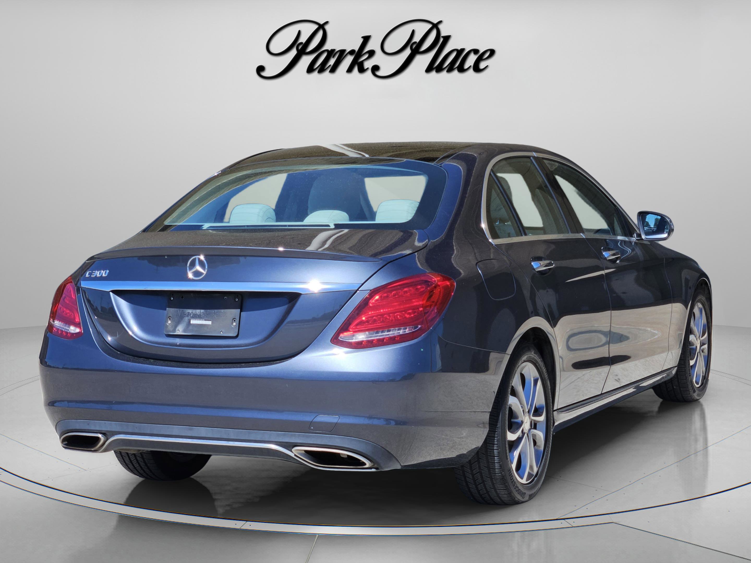 Used 2016 Mercedes-Benz C 300 Sedan image 6