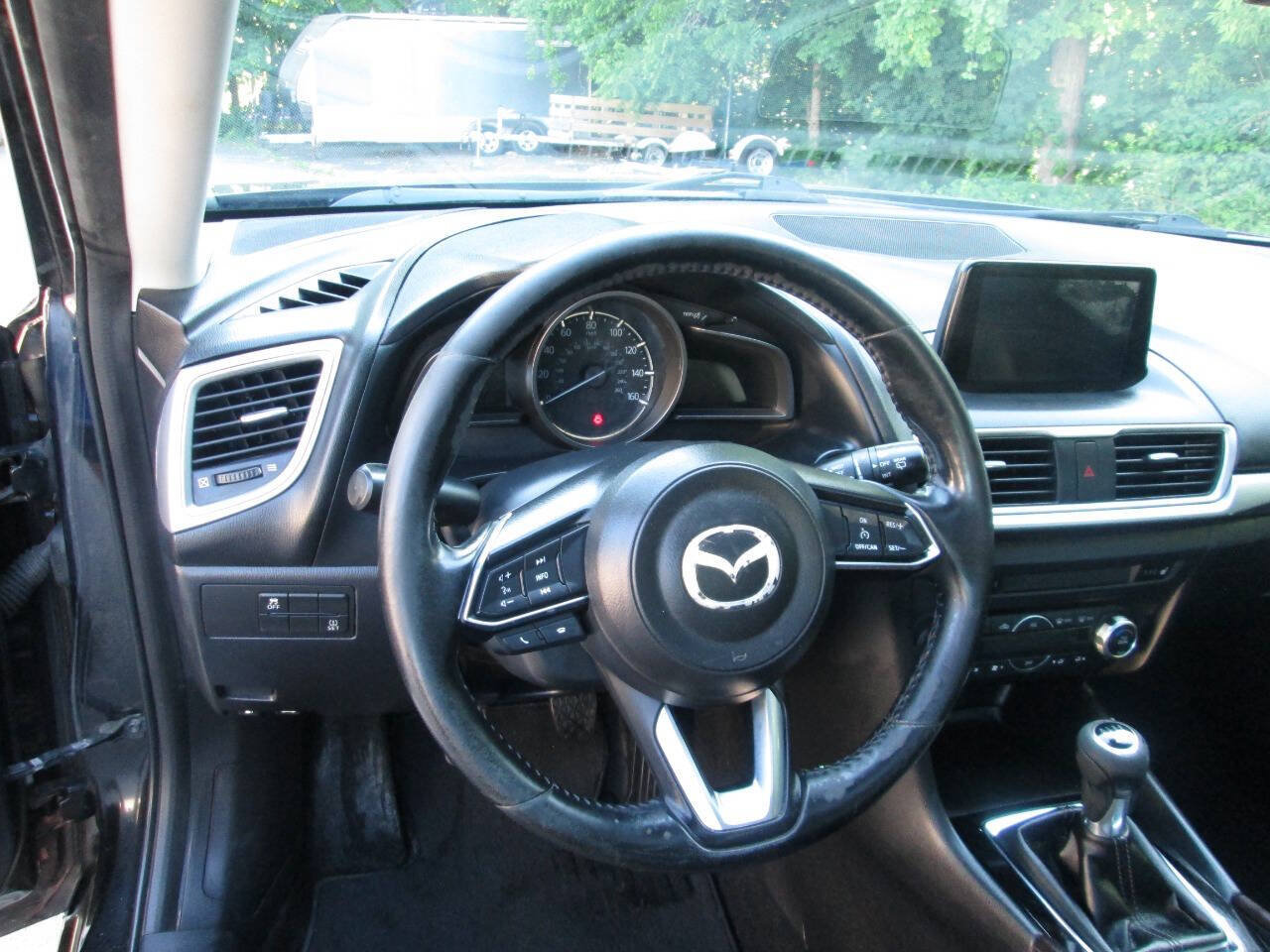 Used 2017 MAZDA MAZDA3 Touring FWD image 11
