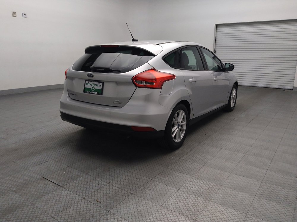 Used 2016 Ford Focus SE FWD image 9