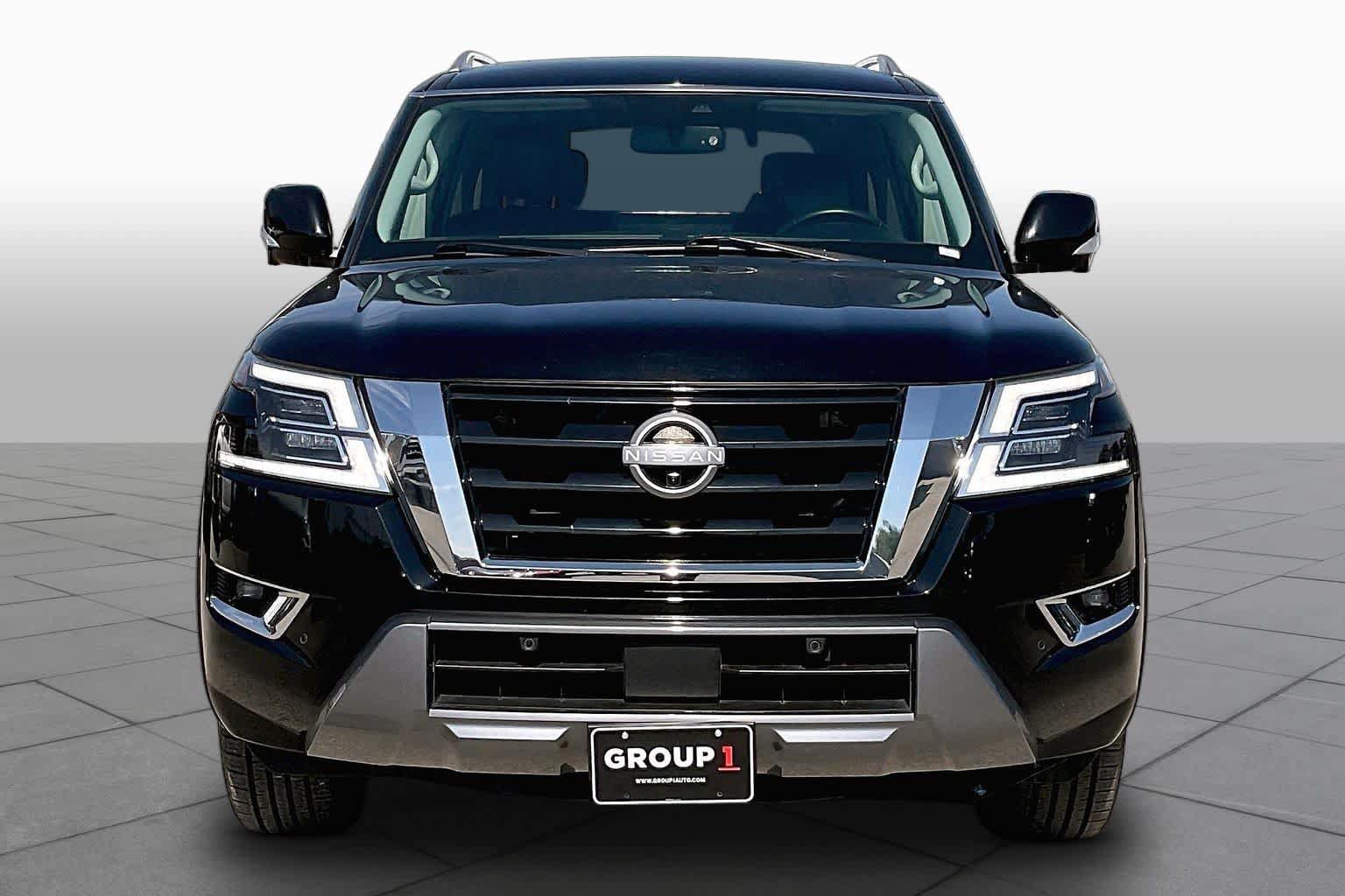 Used 2024 Nissan Armada SL w/ Captain's Chairs Package RWD image 4