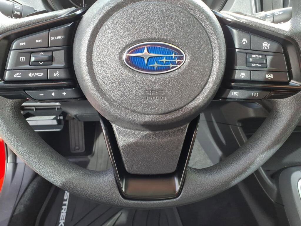 Used 2024 Subaru Crosstrek 2.0i Premium AWD/4WD image 15