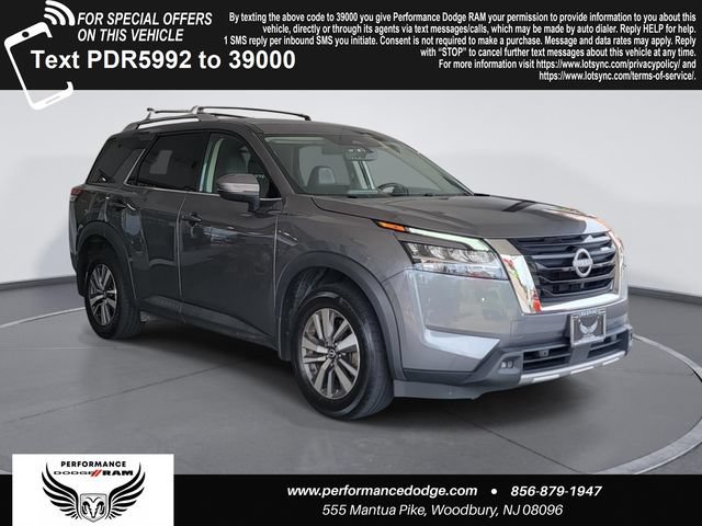 Used 2024 Nissan Pathfinder SL AWD/4WD video 1