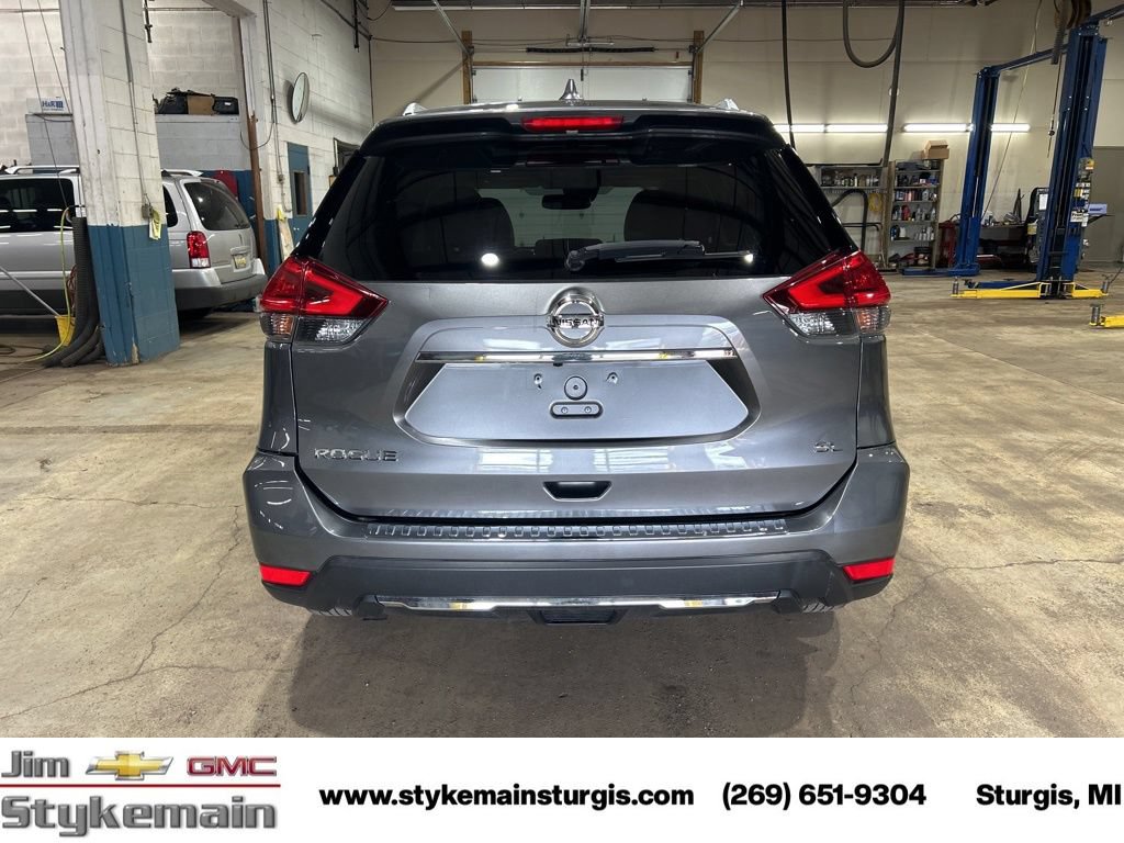 Used 2017 Nissan Rogue SL w/ SL Premium Package FWD image 11