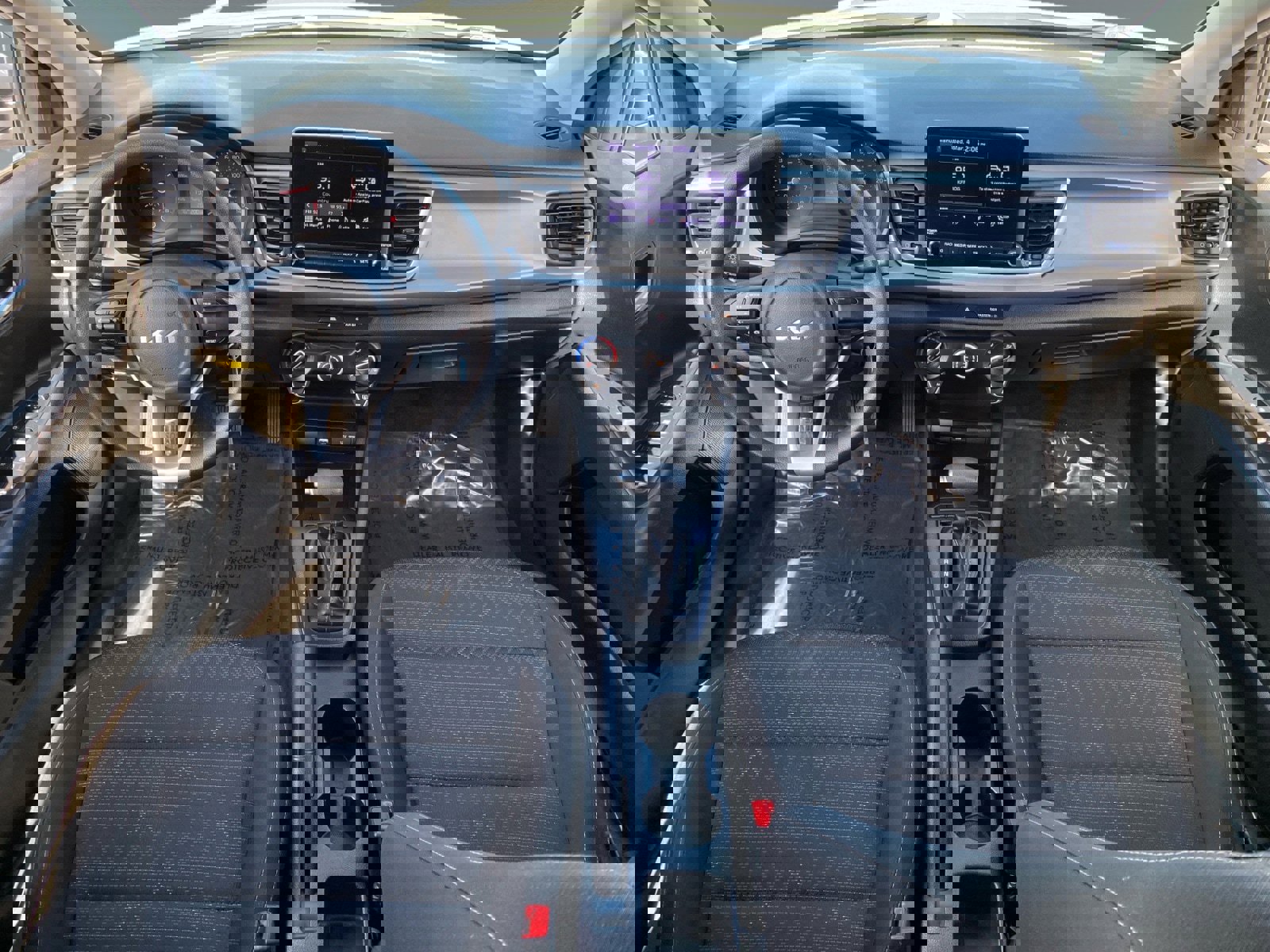 Used 2023 Kia Rio LX image 10