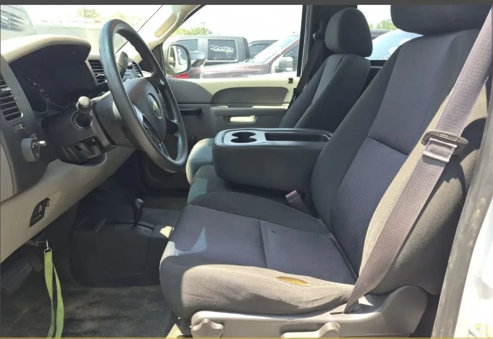 Used 2013 Chevrolet Silverado 1500 W/T AWD/4WD image 37