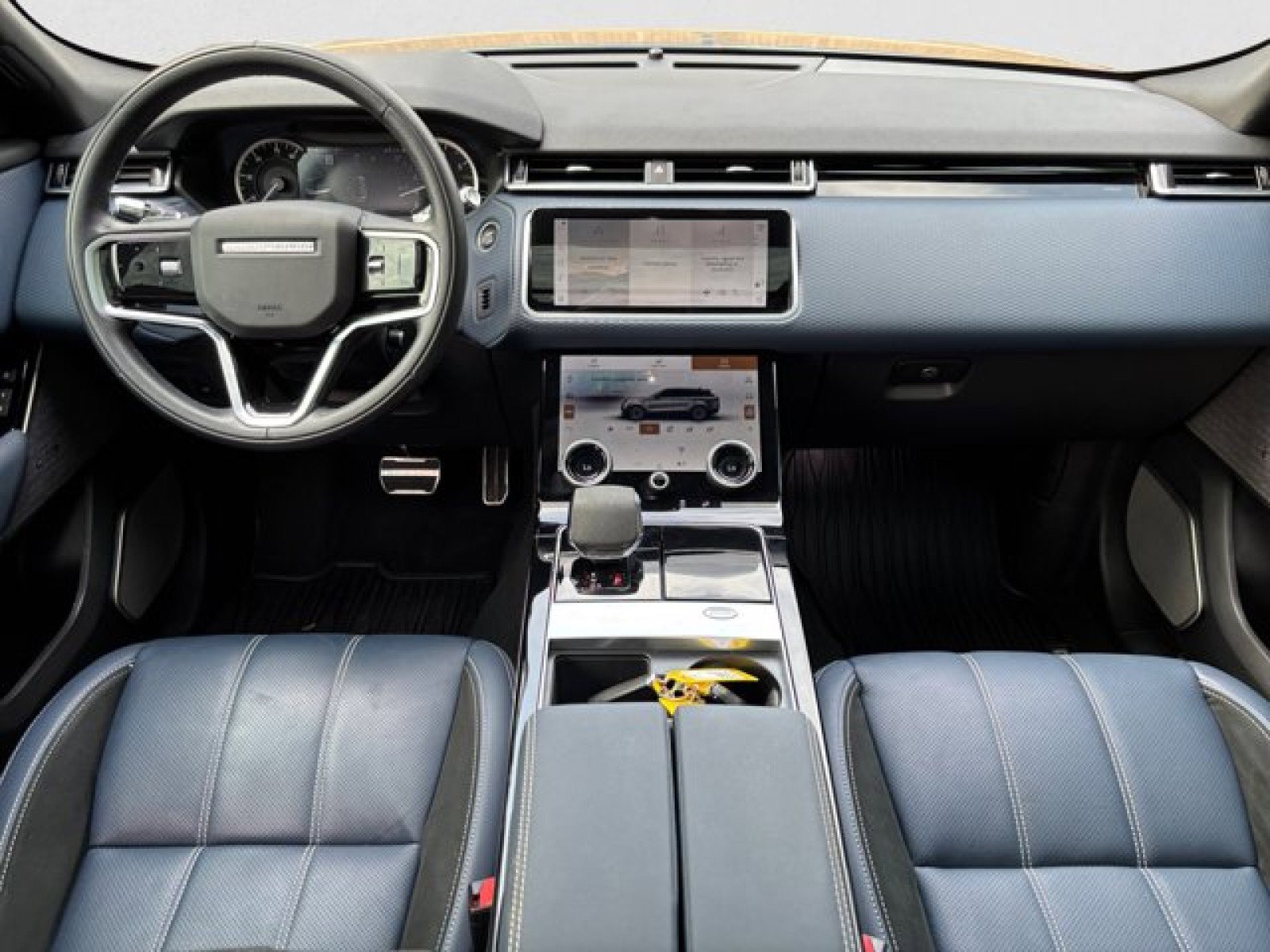 Certified 2022 Land Rover Range Rover Velar R-Dynamic S image 13