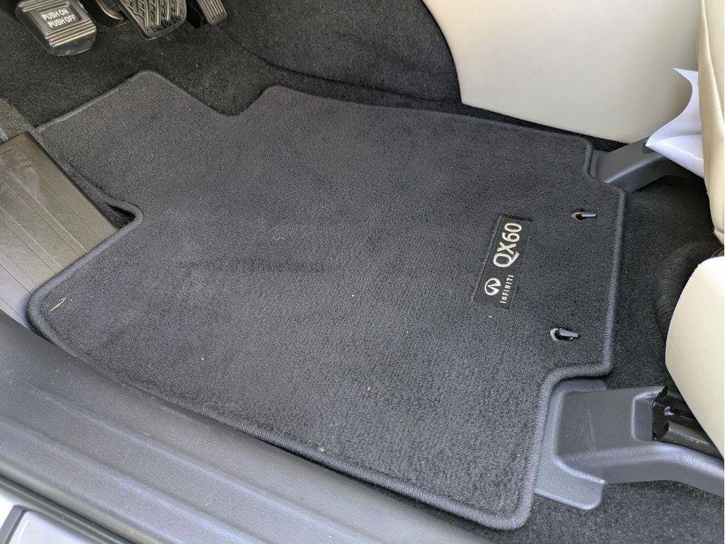 Used 2019 INFINITI QX60 Pure image 17