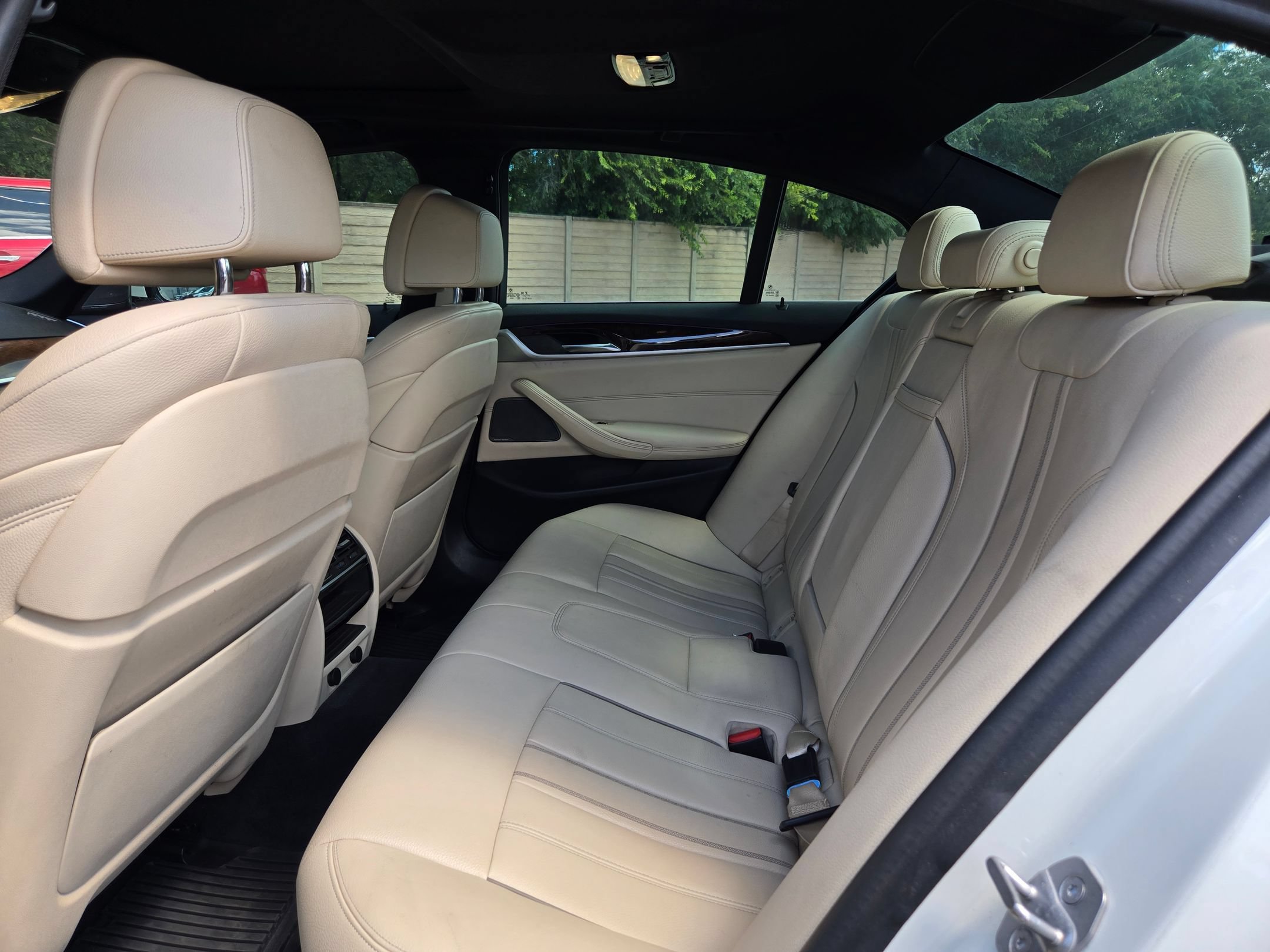 Used 2019 BMW 540i w/ Convenience Package RWD image 14