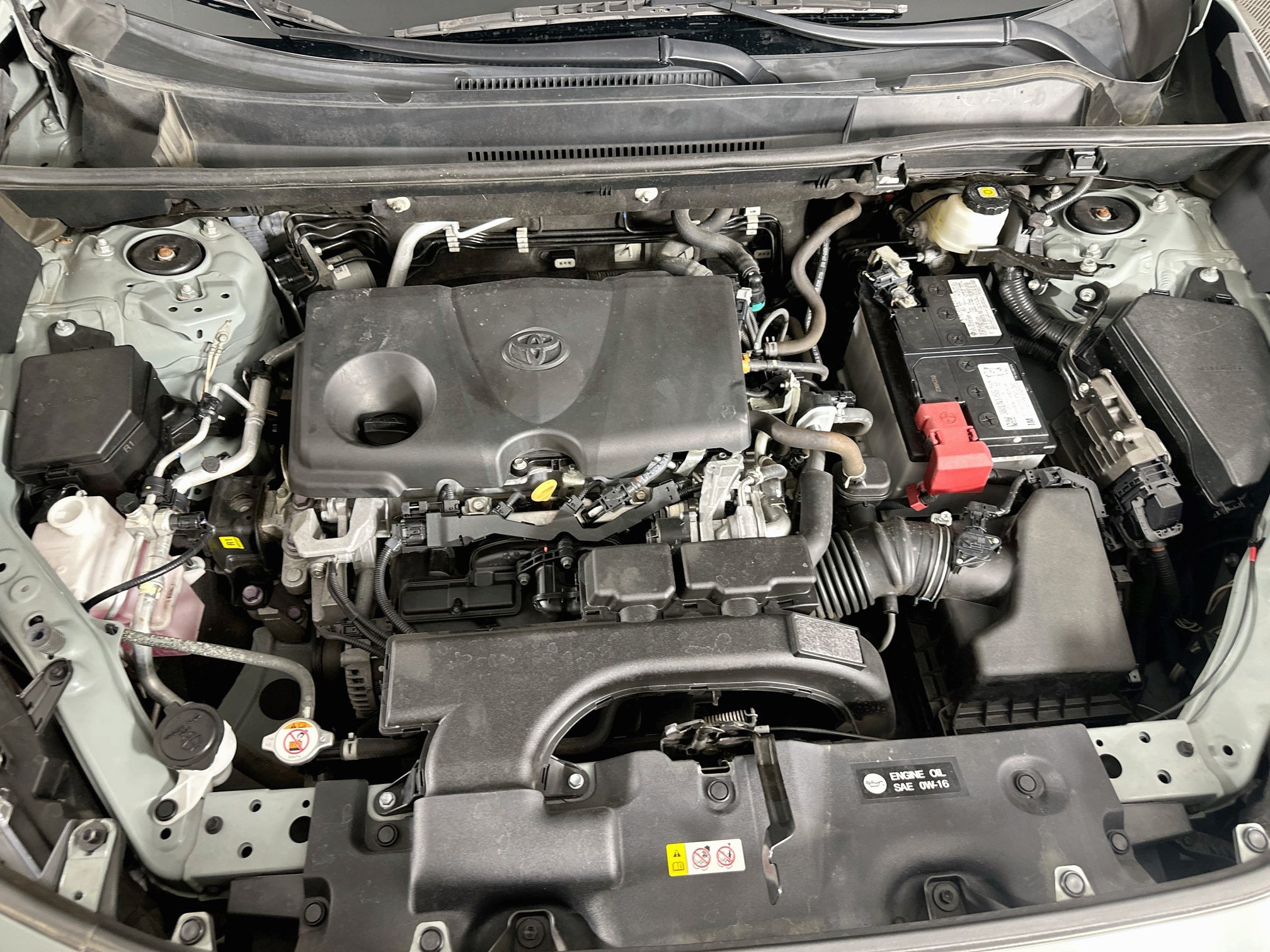 Used 2021 Toyota RAV4 XLE AWD/4WD image 31