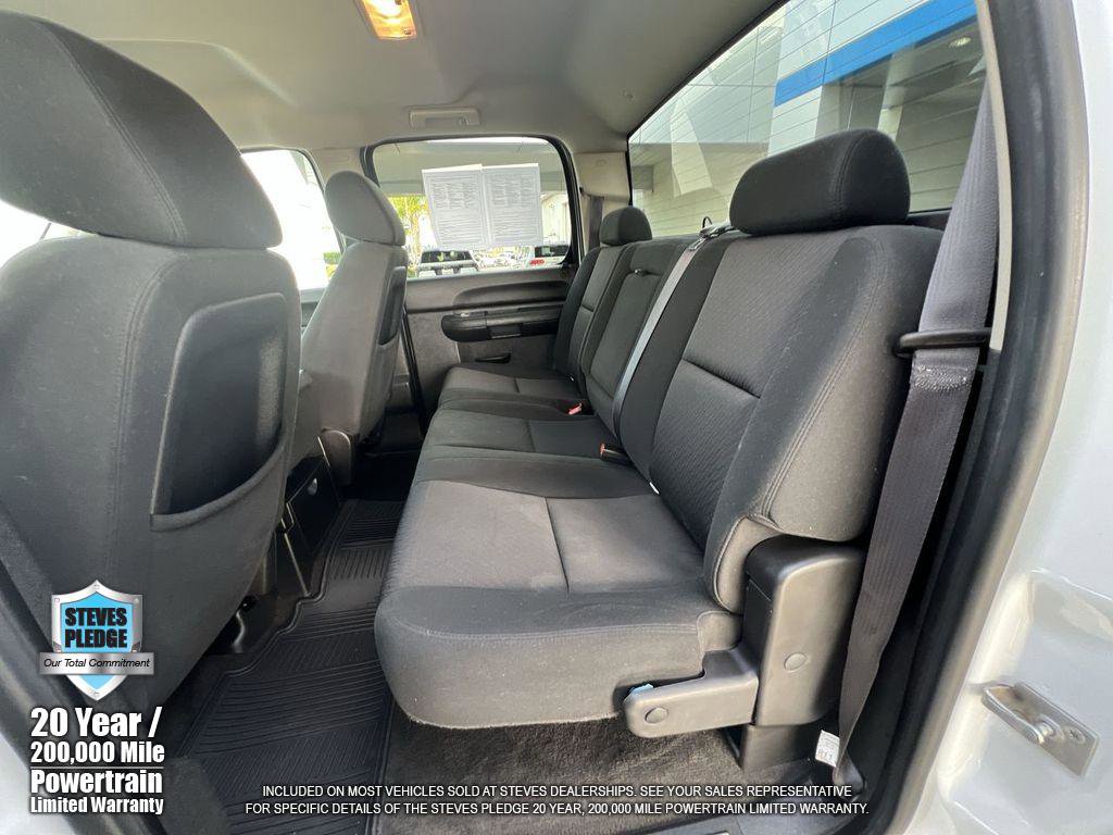 Used 2011 Chevrolet Silverado 2500 LT w/ Interior Plus Package image 24