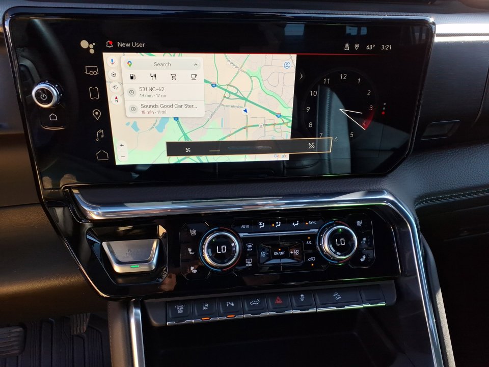 Used 2024 GMC Sierra 2500 Denali w/ Denali Reserve Package image 16