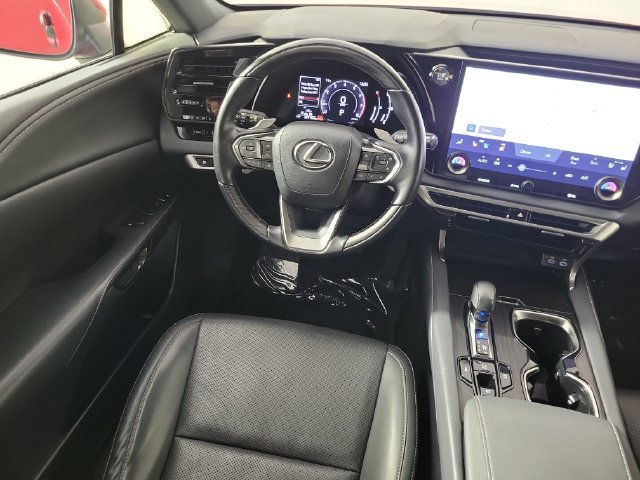 Used 2024 Lexus RX 350 FWD w/ Technology Package image 17