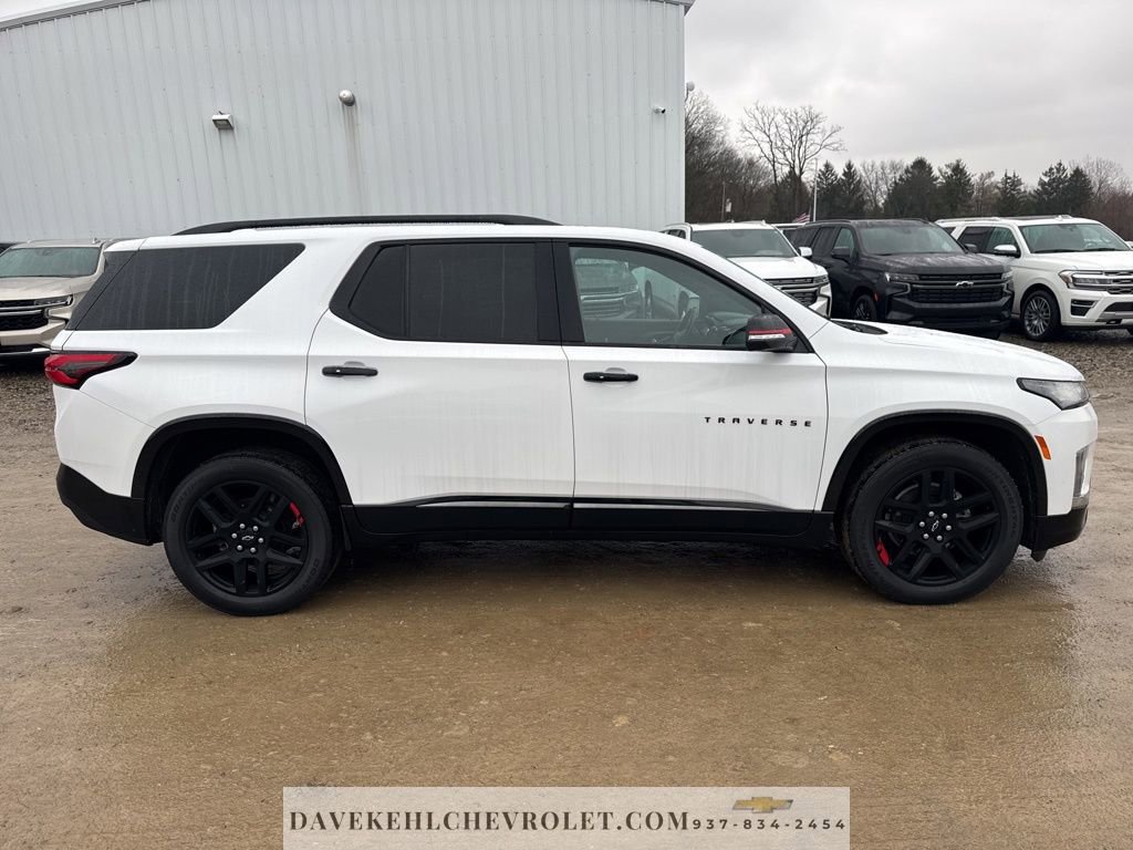 Used 2022 Chevrolet Traverse Premier w/ Redline Edition image 6