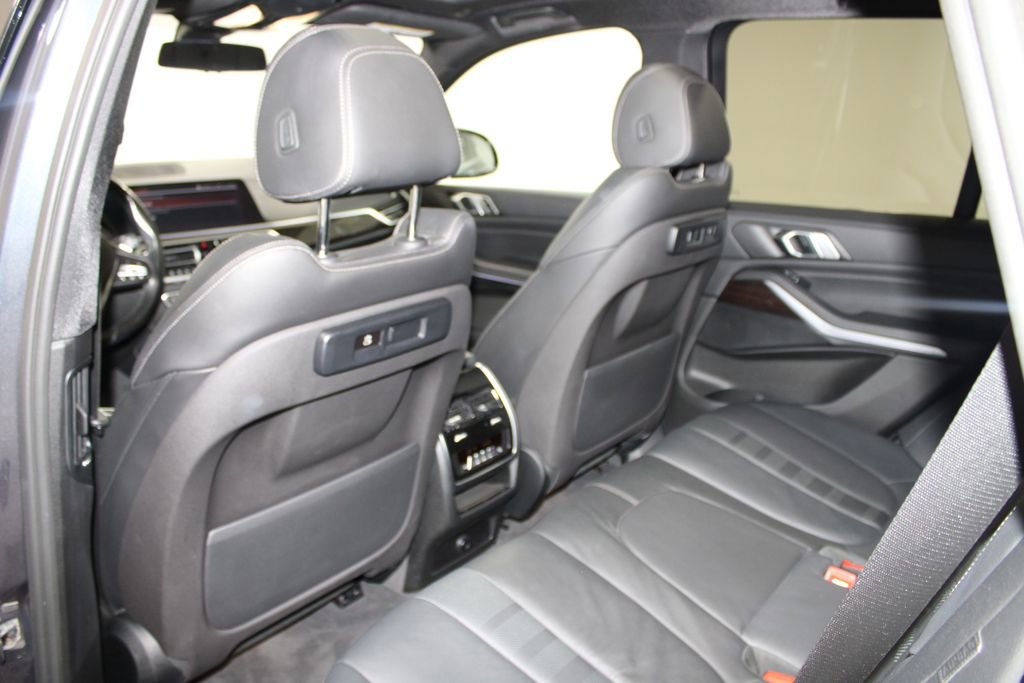 Used 2019 BMW X5 xDrive40i w/ Convenience Package AWD/4WD image 25