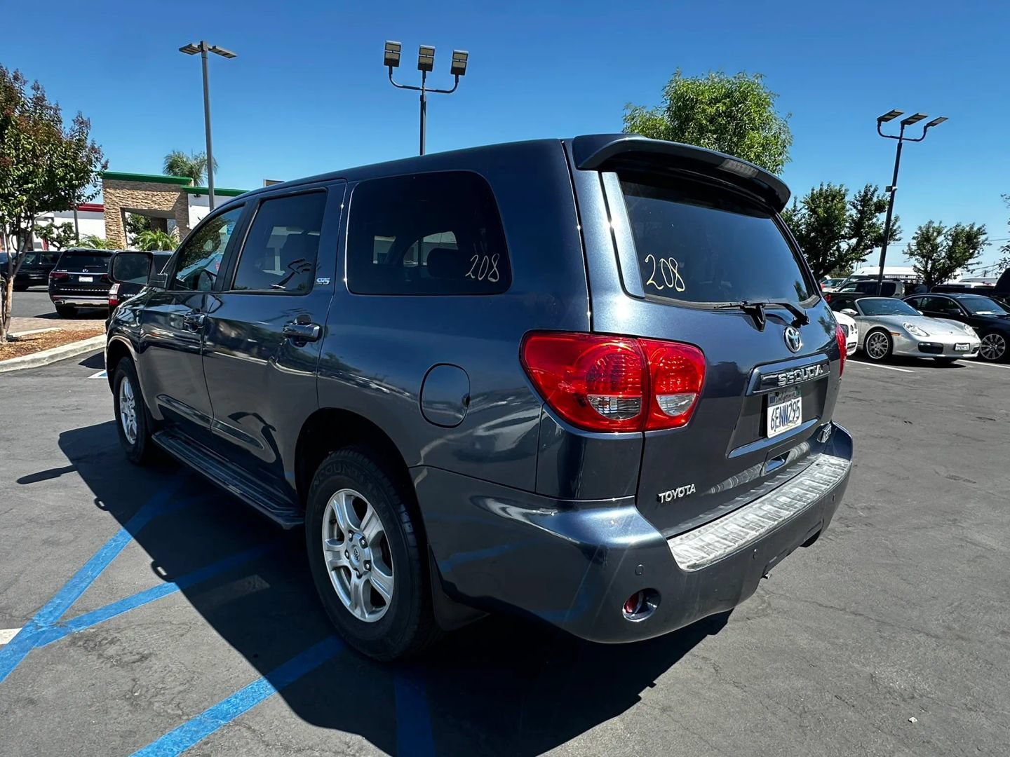Used 2008 Toyota Sequoia SR5 RWD image 8