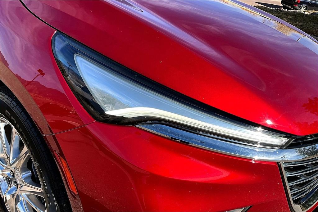 Used 2022 Buick Enclave Premium w/ Experience Buick Package image 32