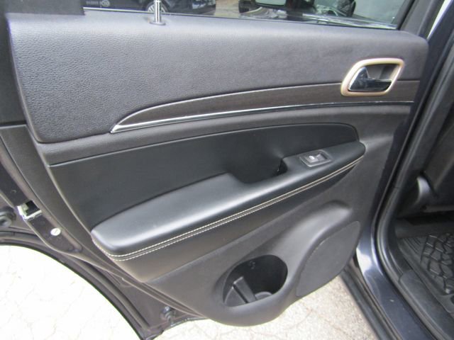 Used 2016 Jeep Grand Cherokee Limited RWD image 18