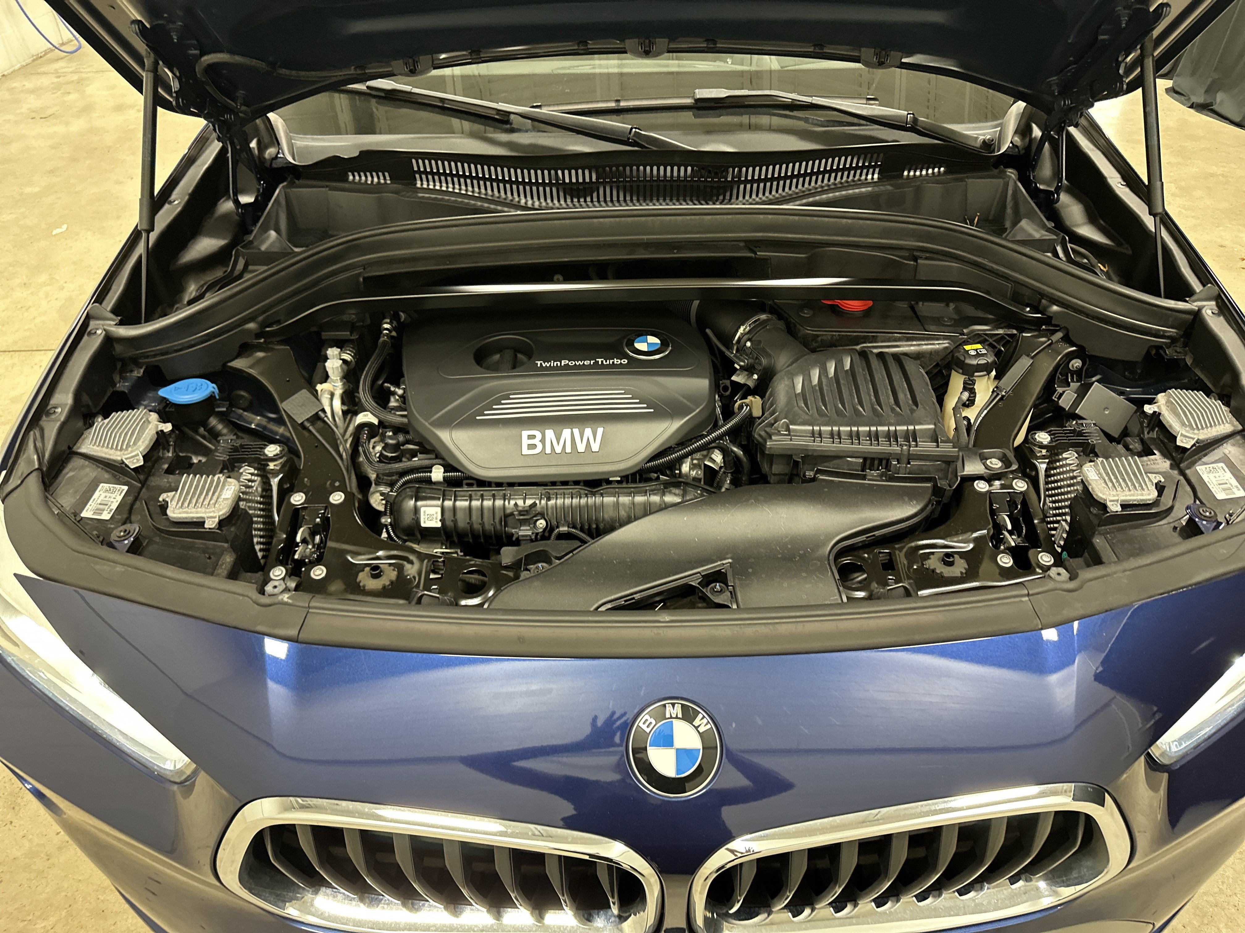 Used 2018 BMW X2 xDrive28i w/ M SportX Package AWD/4WD image 34