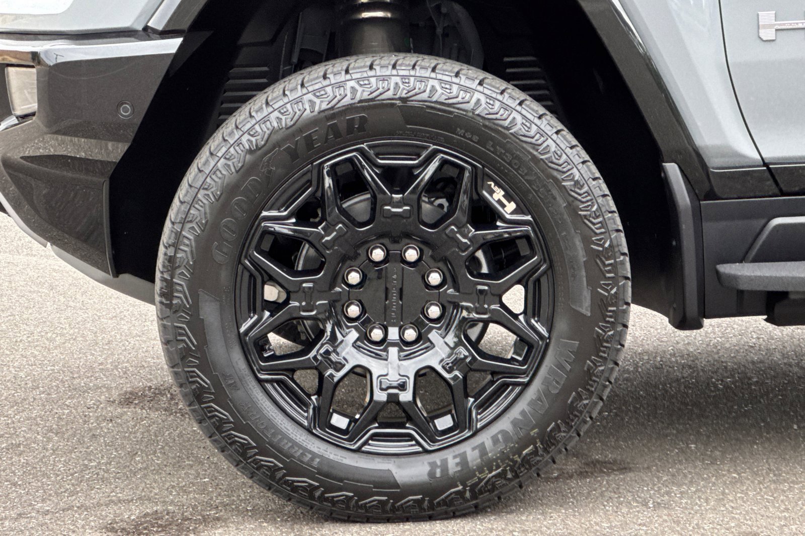 New 2026 GMC Hummer EV SUV image 26