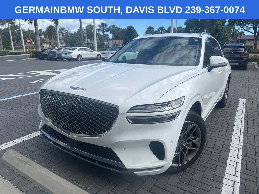 Used 2023 Genesis GV70 2.5T w/ Advanced Package image 3