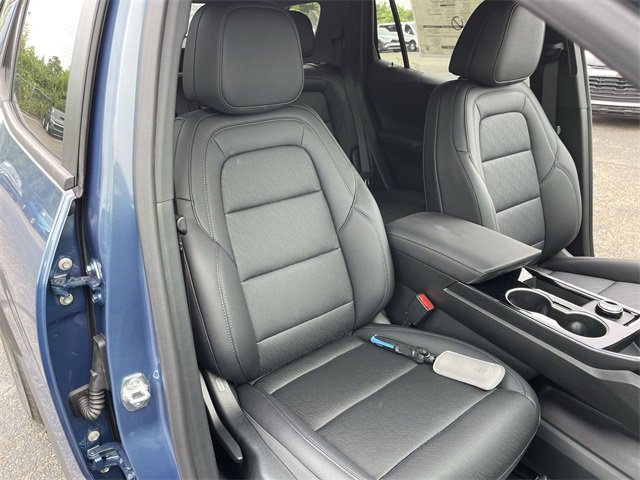 New 2026 Chevrolet Equinox LT w/ Convenience Package II image 24