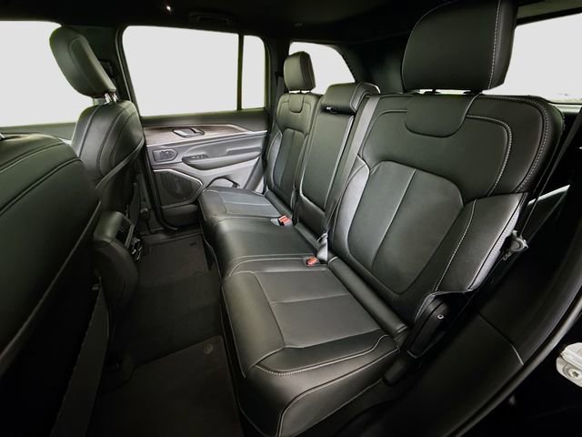 New 2026 Jeep Grand Cherokee Limited image 24