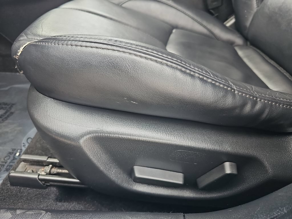 Used 2018 MAZDA MAZDA3 Touring FWD image 28