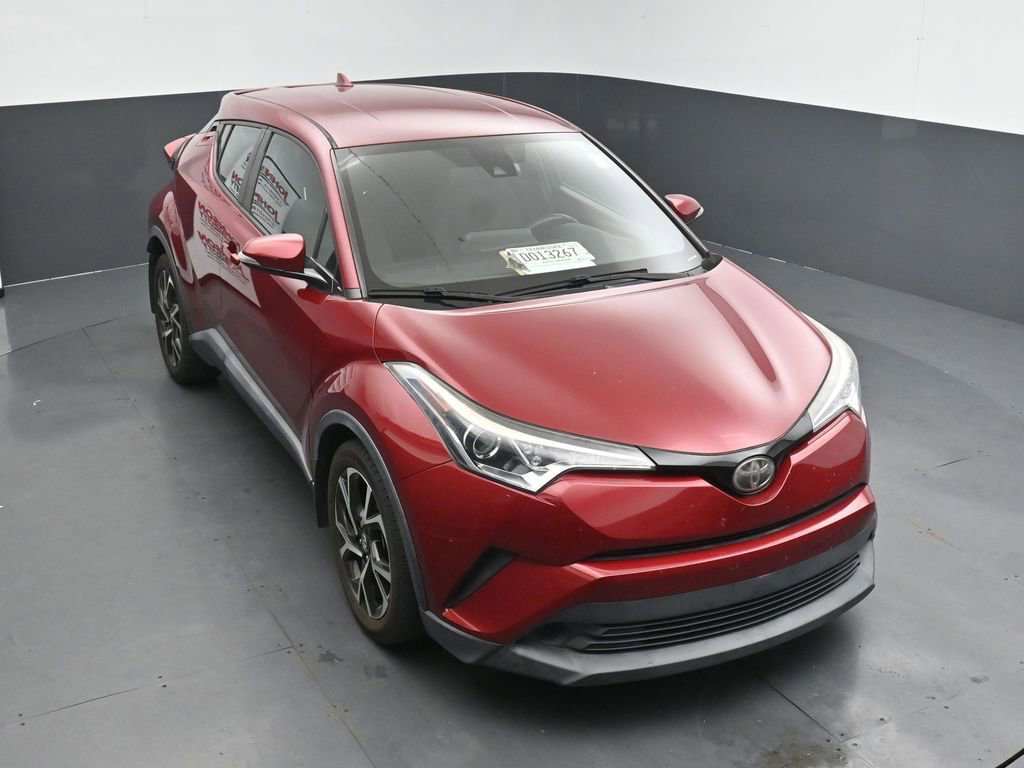 Used 2018 Toyota C-HR XLE FWD image 10