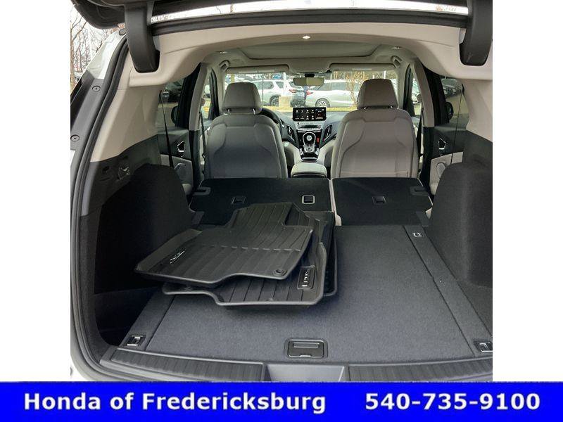 Used 2026 Acura RDX SH-AWD w/ Technology Package image 16