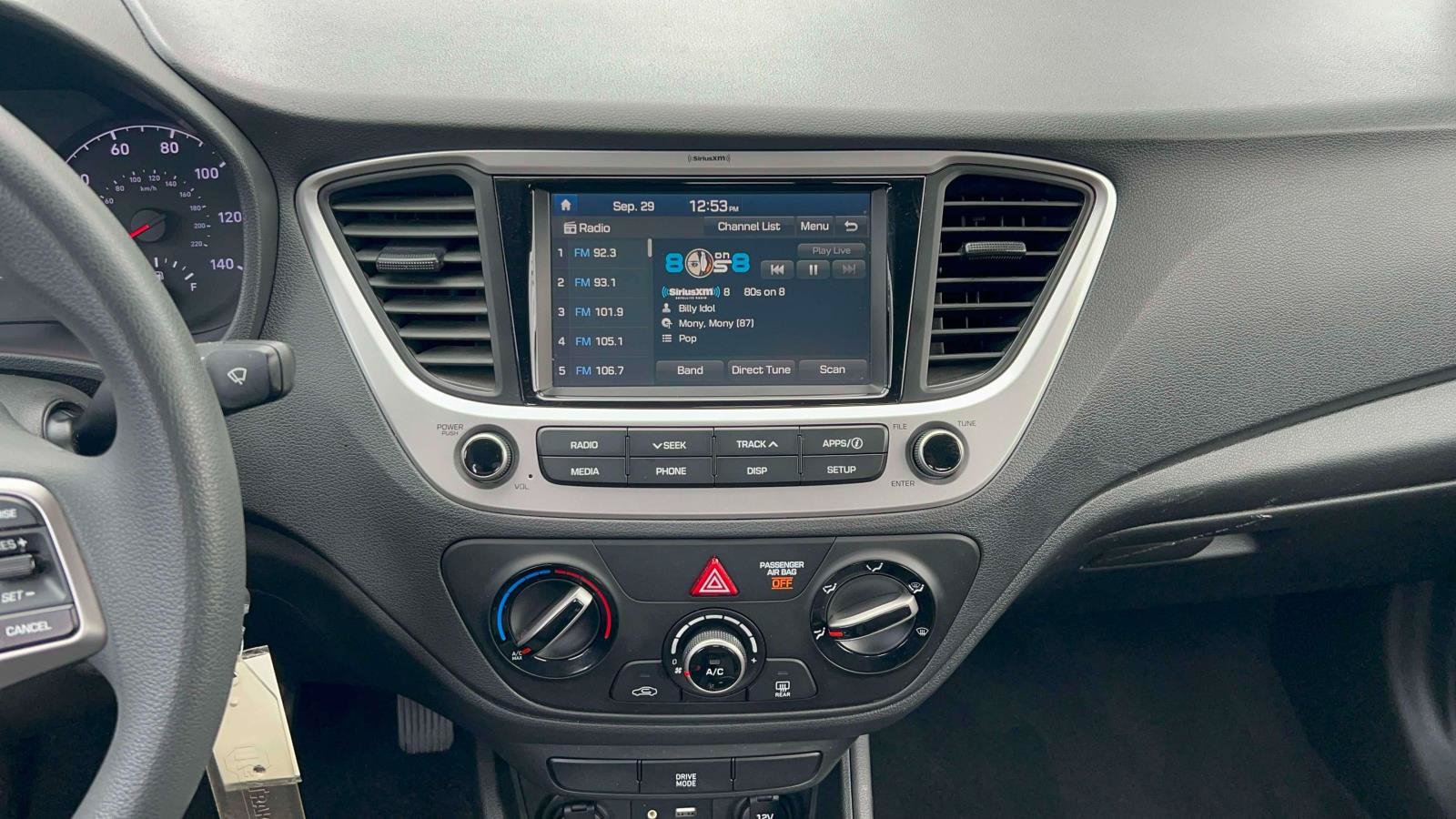 Used 2022 Hyundai Accent SEL FWD image 19
